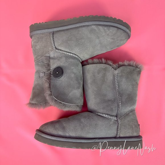UGG Bailey Button Sheepskin Suede Winter Boots 5803 Gray Size 7 - Picture 11 of 13